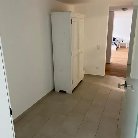Grosszuegiges In Mit 2 Schlafzimmern