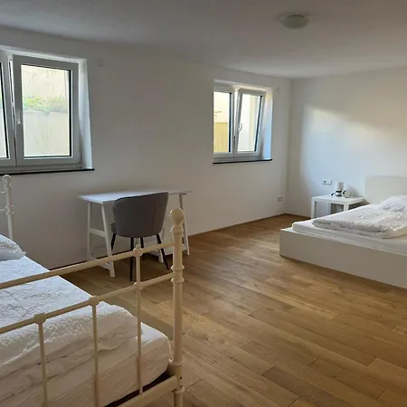 公寓 Grosszuegiges In